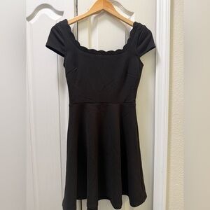 B. Darlin black dress in size 5/6